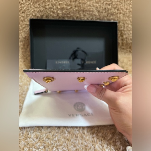 Rare Versace pouch - Picture 8 of 15